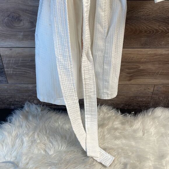 Tommy Hilfiger Sleepwear Ladies Bath Robe, White and Pink, Size L/XL - Picture 4 of 9